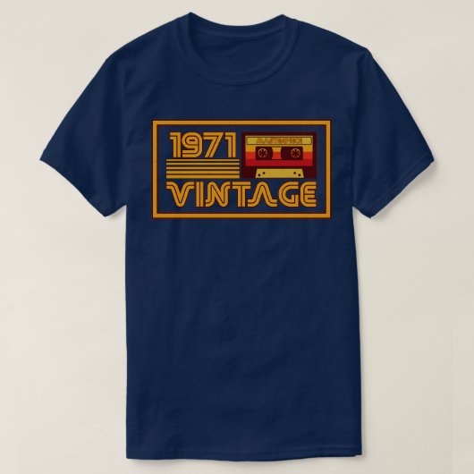 ヴィンテージレトロ1971最高傑作カセットテープ Tシャツ (デザイン正面)