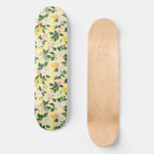 ヴィンテージレモンと花の模様（黄色） スケートボード (正面)