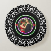 ヴィンテージレースの夢：doilyの形をした丸い枕 ラウンドクッション (裏面)