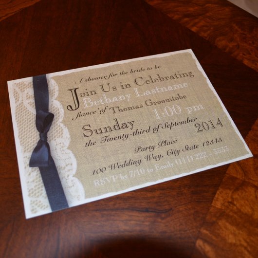 ヴィンテージレースアンドバーラップブライダルシャワー 招待状