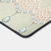 ヴィンテージレースティール（緑がかった色）ラインビクトリアンストーン デスクマット (コーナー)