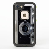 ヴィンテージロシアのZモノグラムケース LifeProof iPhoneケース (裏面)