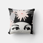 ヴィンテージローリング20のポートレートフラッパーガール クッション (正面)