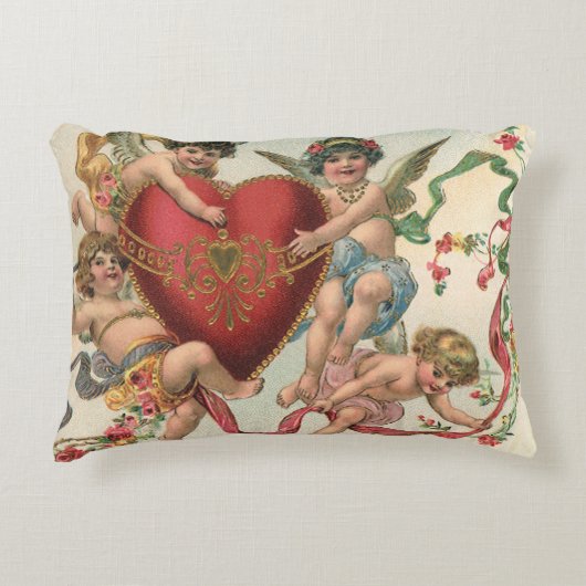 ヴィンテージヴァレンティーンビクトリアン、エンジェルズチェルブスハート アクセントクッション (正面)