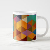 ヴィンテージ三角形のパターンの背景。 ジャンボコーヒーマグカップ (右)