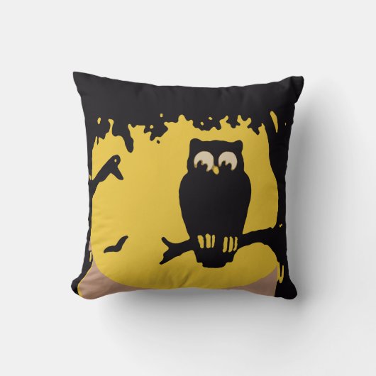 ヴィンテージ不気味ハロウィン、月のある木の中のフクロウ クッション (正面)