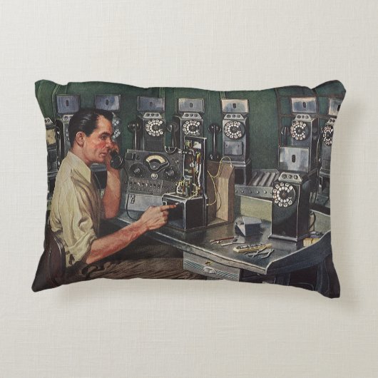 ヴィンテージ事業、支払電話の修理担当者 アクセントクッション (裏面)