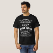 ヴィンテージ伝説は1967生まれ年、1967年にハッピーバットだった Tシャツ (正面フル)