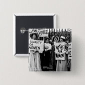 ヴィンテージ写真:女性参政権への投票 缶バッジ (正面&裏面)