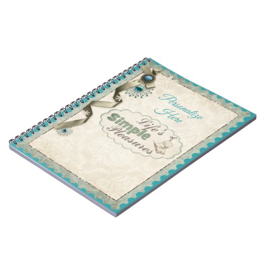 ヴィンテージ冬のスノーフレークリボンダマスクティール（緑がかった色）クリーム ノートブック (左側)