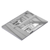 ヴィンテージ列構造の白黒の写真 ノートブック (左側)