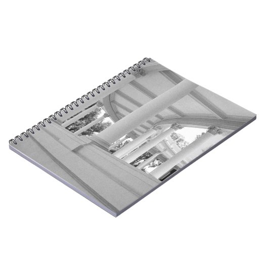 ヴィンテージ列構造の白黒の写真 ノートブック (左側)