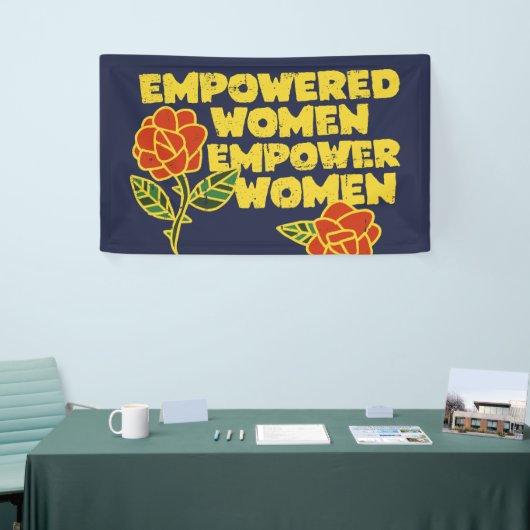 ヴィンテージ力を持つ女性が女性フェミニストの芸術を力づける 横断幕 (トレードショー)