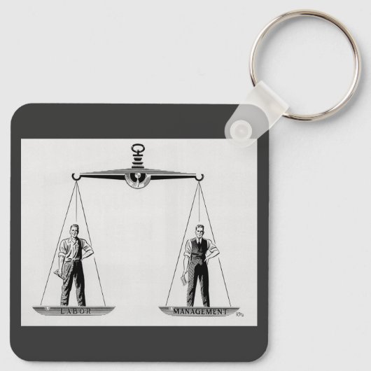 ヴィンテージ労働対管理はかりで測、司法 キーホルダー (裏面)