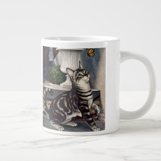 ヴィンテージ動物，かわいいタビーキャットスナッドバタフライ ジャンボコーヒーマグカップ (右)