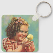 ヴィンテージ女の子とベビーシック、幸せな子供の笑顔 キーホルダー (裏面)