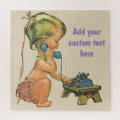 ヴィンテージ子おもちゃ電話で話すかわいい金髪の女の子 ジグソーパズル (縦)