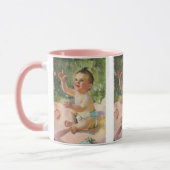 ヴィンテージ子どもピンク毛布のかわいい赤ちゃん マグカップ (左)