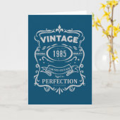 ヴィンテージ年から完成度の高い誕生日Tシャツ カード (黄色い花)