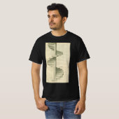 ヴィンテージ建築の階段、螺旋階段 Tシャツ (正面フル)