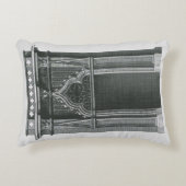 ヴィンテージ建築要素、ゴシック風の出入り口 アクセントクッション (正面)