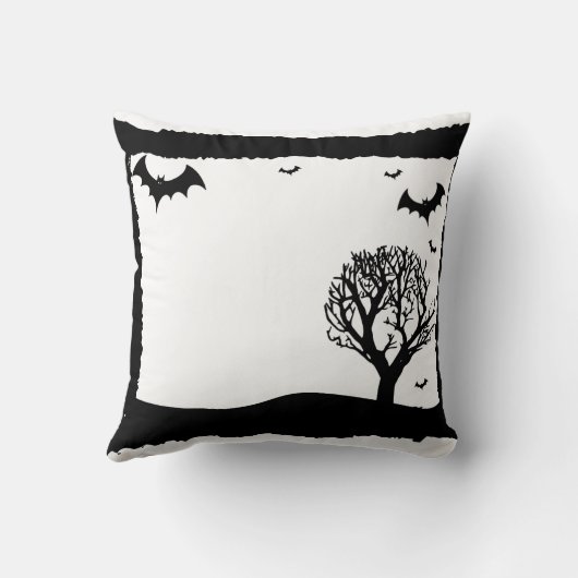 ヴィンテージ怖くて不気味なこうもりハッピーハローウィン クッション (裏面)