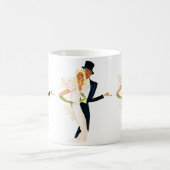 ヴィンテージ愛とロマモダンス結婚・カップル コーヒーマグカップ (中央)