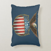 ヴィンテージ愛国主義誇りを持った、イーグル国旗 アクセントクッション (正面(垂直))