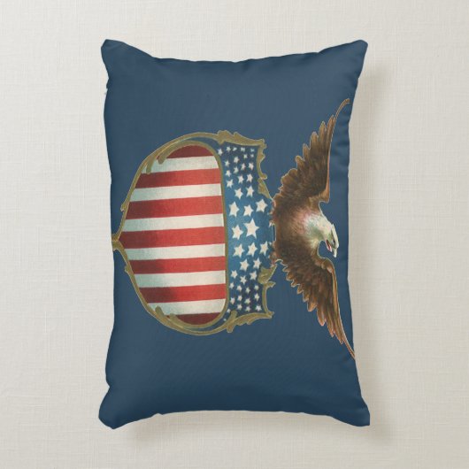 ヴィンテージ愛国主義誇りを持った、イーグル国旗 アクセントクッション (正面(垂直))