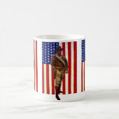 ヴィンテージ愛国兵(アメリカ国旗) コーヒーマグカップ (中央)