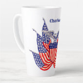 ヴィンテージ愛国米国国旗、7月4日 カフェラテマグ (左アングル)