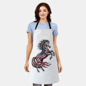 ヴィンテージ愛国馬立ち上がりベクターTシャツデザイン エプロン (着用した状態)