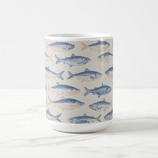 ヴィンテージ手描きの魚のシームレスパターン コーヒーマグカップ (中央)