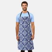 ヴィンテージ抽象芸術のgを使ったシームレスなパッチパターン エプロン (着用した状態)