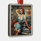 ヴィンテージ整備士ピン留め メタルオーナメント (右)