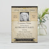 ヴィンテージ新聞スタイル写真退職招待状 招待状 (スタンド正面)