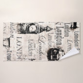 ヴィンテージ新聞紙ロンドンコラグランジージ  バスタオル (バスタオル)