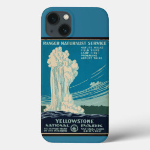 ヴィンテージ旅行ポスターイエローストーンパークオンティール(緑がかった色) iPhone 13ケース