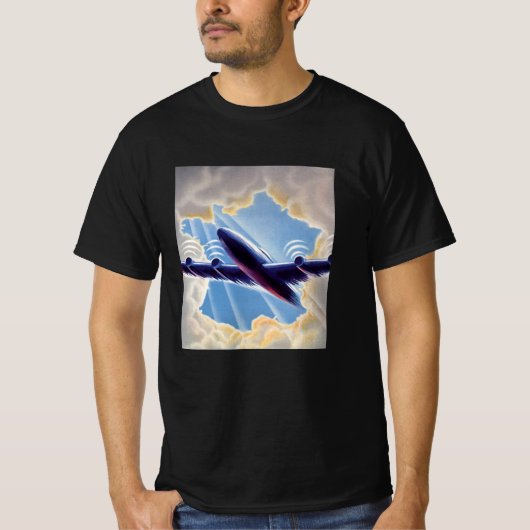 ヴィンテージ旅行、空飛んでいるに雲の飛行機 Tシャツ (正面)