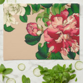 ヴィンテージ日本のカメリア。深いピンクオンベージュ キッチンタオル (折り畳み)