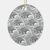 ヴィンテージ日本の波、グレー/グレーと白 セラミックオーナメント (左)