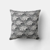 ヴィンテージ日本の波、白黒 クッション (裏面)