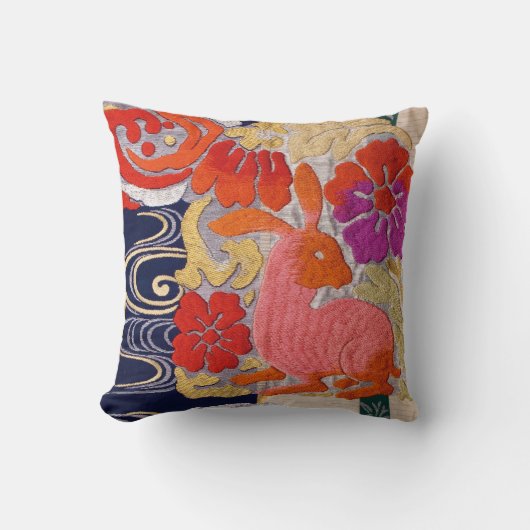 ヴィンテージ日本の織物、ウサギ模様 クッション (正面)