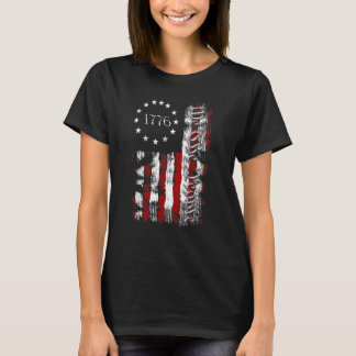 ヴィンテージ旧アメリカ国旗の愛国的1776我々はペ Tシャツ