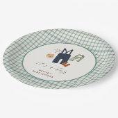 ヴィンテージ格子縞の少年服赤ちゃんシャワー ペーパープレート (アングル)