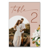 ヴィンテージ椿ピンク淡い色ののアーチ結婚写真 テーブルナンバー (正面)