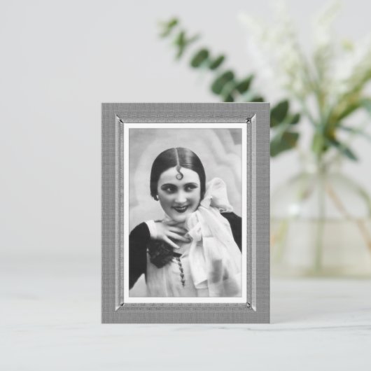 ヴィンテージ気のあるそぶりをした美しい- – 白黒 ポストカード (スタンド正面)