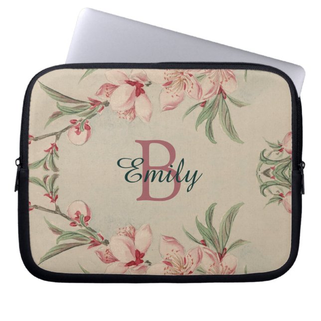 ヴィンテージ水彩ピンクフローラ パーソナライズされた ラップトップスリーブ (正面)