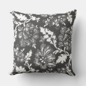 ヴィンテージ灰色の白い花柄 クッション (正面)