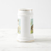 ヴィンテージ猫イラストレーションピンク色の花 ビールジョッキ (中央)